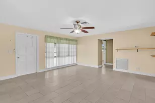 4041 NE 18th Ter, Pompano Beach, FL 33064 - Photo 17
