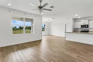 2770 NE Breezeway Cir, Ocean Breeze, FL 34957 - Photo 19