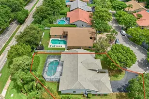 4610 NW 100th Way, Coral Springs, FL 33076 - Photo 27