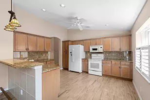 7818 Caprio Dr, Boynton Beach, FL 33472 - Photo 9