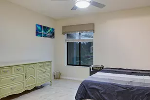 715 Sunny Pine Way, Greenacres, FL 33415 - Photo 19