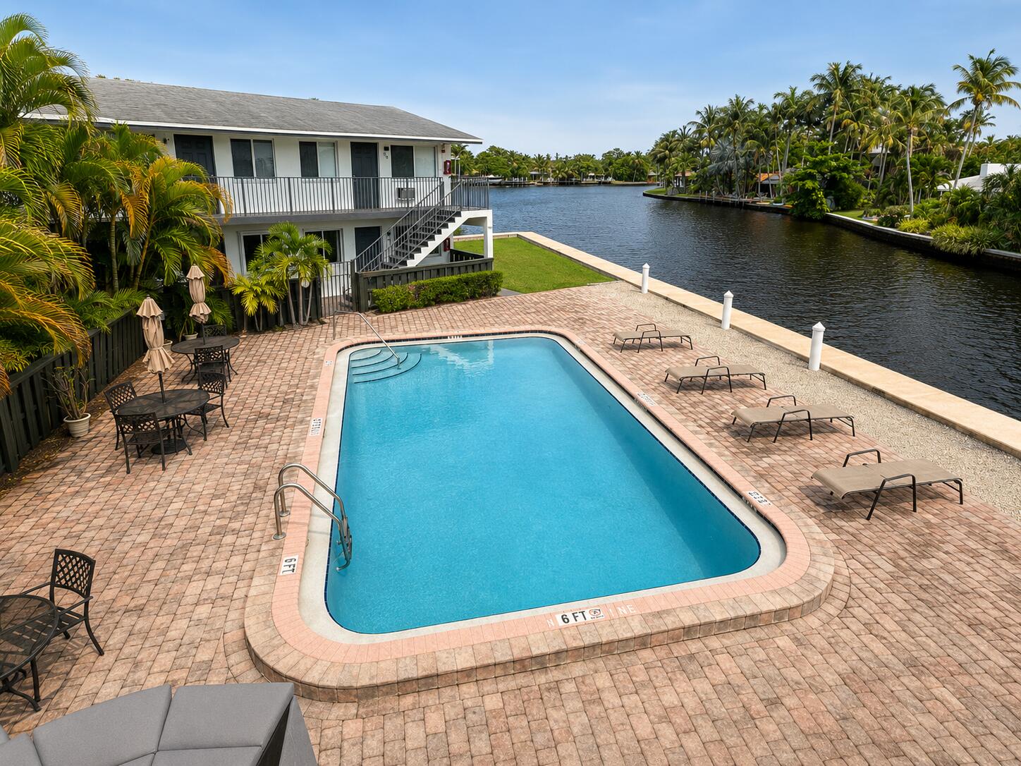 1814 E Oakland Park #41 main architectural view