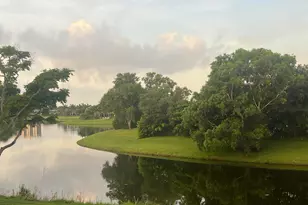 3540 Whitehall Dr, West Palm Beach, FL 33401 - Photo 17
