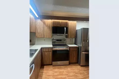 3540 Whitehall Drive #203, West Palm Beach, FL 33401 - Photo 9