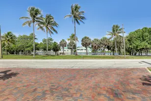220 Celestial Way, Juno Beach, FL 33408 - Photo 47