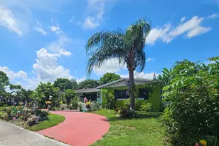6165 Fair Green Rd, West Palm Beach, FL 33417 - Photo 1