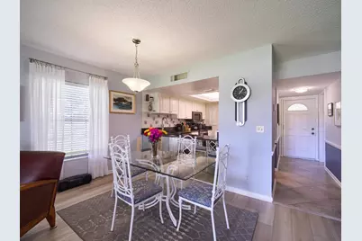 18369 SE Wood Haven Lane #E, Jupiter, FL 33469 - Photo 11