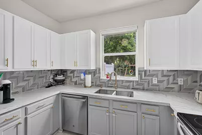 6455 Azura Lake Road, Lake Worth, FL 33463 - Photo 19
