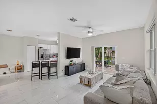 6455 Azura Lake Rd, Lake Worth, FL 33463 - Photo 7