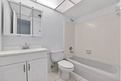 760 SE 2nd Avenue #D216, Deerfield Beach, FL 33441 - Photo 25
