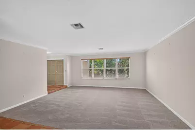 2400 SW 23rd Cranbrook Drive, Boynton Beach, FL 33436 - Photo 9