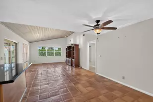 2400 SW 23rd Cranbrook Dr, Boynton Beach, FL 33436 - Photo 19
