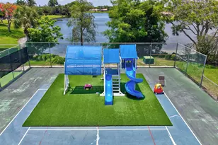 2400 SW 23rd Cranbrook Dr, Boynton Beach, FL 33436 - Photo 95