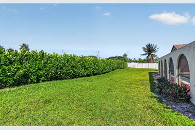 2400 SW 23rd Cranbrook Drive, Boynton Beach, FL 33436 - Photo 55