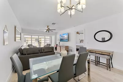 1110 Boxwood Drive #202, Delray Beach, FL 33445 - Photo 3
