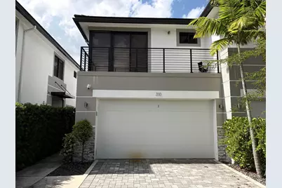 310 SW 9th Street #1, Fort Lauderdale, FL 33315 - Photo 1