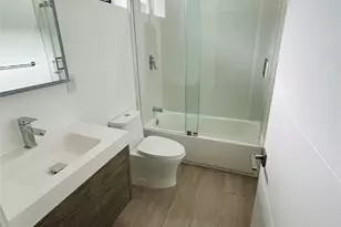 310 SW 9th St, Fort Lauderdale, FL 33315 - Photo 21