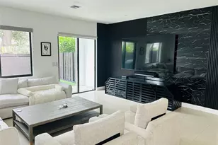 310 SW 9th St, Fort Lauderdale, FL 33315 - Photo 7