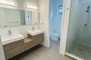 310 SW 9th St, Fort Lauderdale, FL 33315 - Photo 13