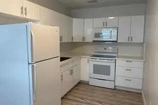 630 N 69th Ave, Hollywood, FL 33024 - Photo 5