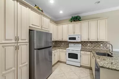 7410 Ringwood Terrace, Boynton Beach, FL 33437 - Photo 9