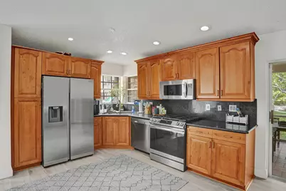 13525 NW 5th Court, Plantation, FL 33325 - Photo 5