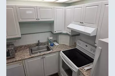 15 Markham #A, Deerfield Beach, FL 33442 - Photo 5