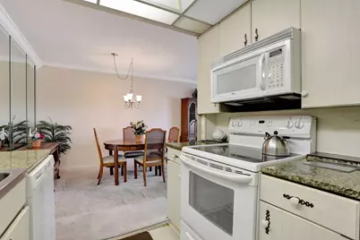 432 Grantham #B, Deerfield Beach, FL 33442 - Photo 13
