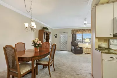 432 Grantham #B, Deerfield Beach, FL 33442 - Photo 9