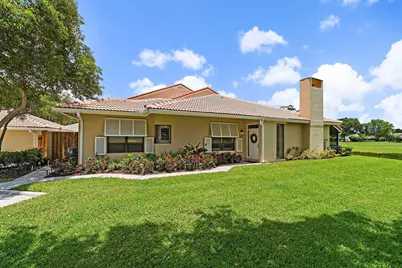 261 Old Meadow Way Way, Palm Beach Gardens, FL 33418 - Photo 3