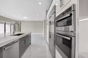 17089 Rainbow Fls Trl, Boca Raton, FL 33496 - Photo 25