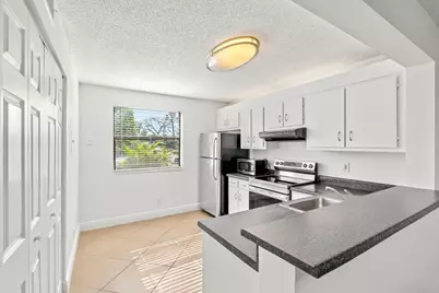5701 Riverside Drive #106b6, Coral Springs, FL 33067 - Photo 3