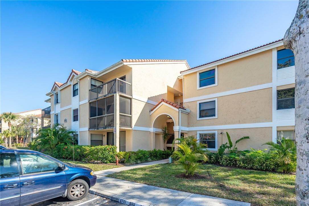 5701 Riverside Dr #106b6 - 5701 Riverside Dr #106b6, Coral Springs, FL 33067 Luxury Property | Jose Angel Pina