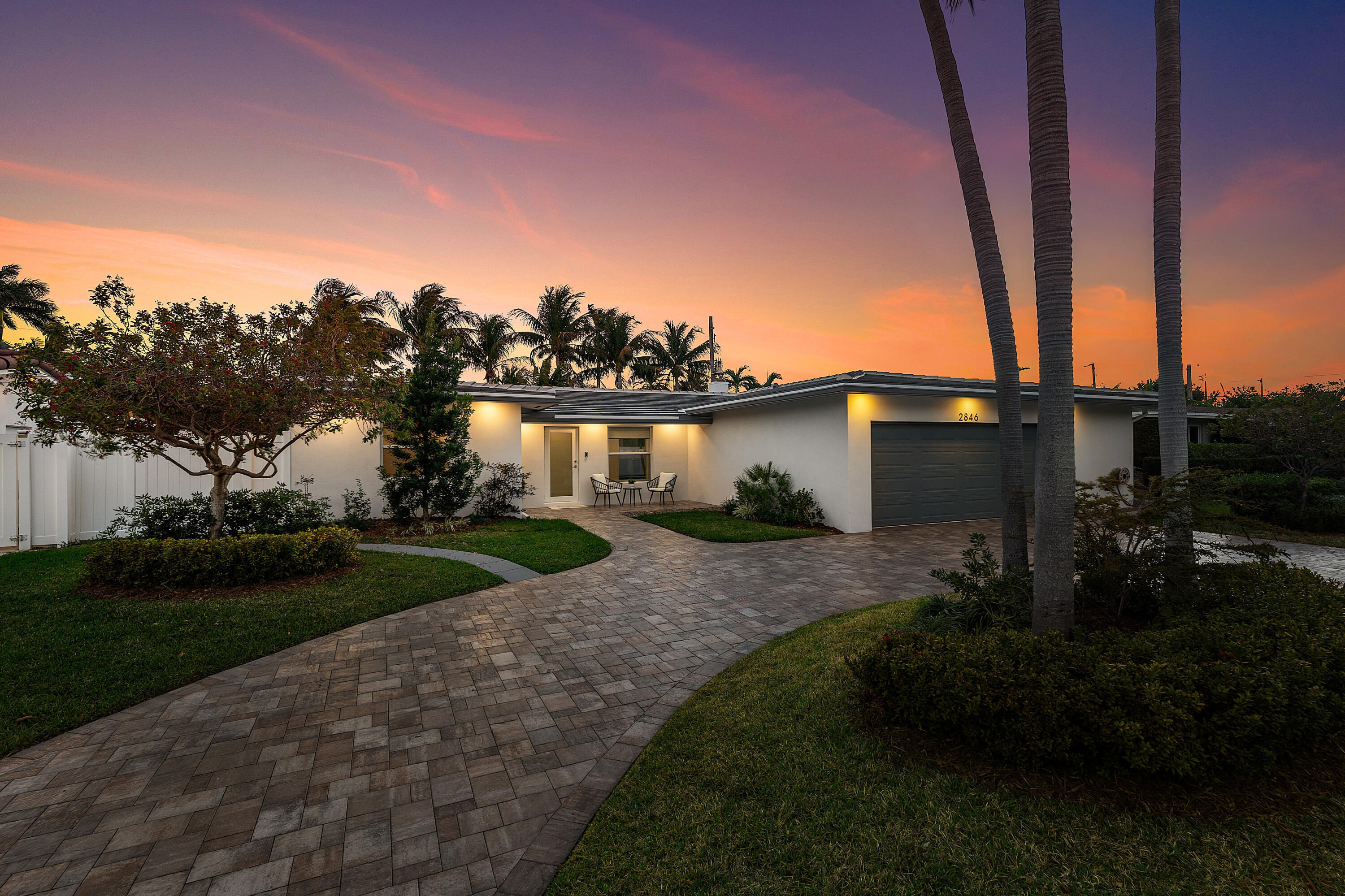 2846 NE 35th Ct - 2846 NE 35th Ct, Lighthouse Point, FL 33064 Luxury Property | Jose Angel Pina