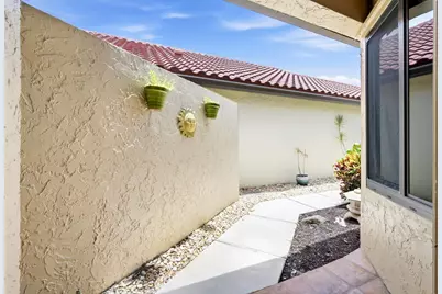 18 Ironwood Way N, Palm Beach Gardens, FL 33418 - Photo 23