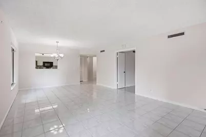 10110 Cedar Point Boulevard #206, Boynton Beach, FL 33437 - Photo 11