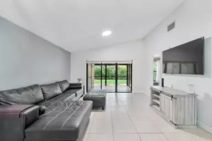 4149 Palm Forest Dr S, Delray Beach, FL 33445 - Photo 11