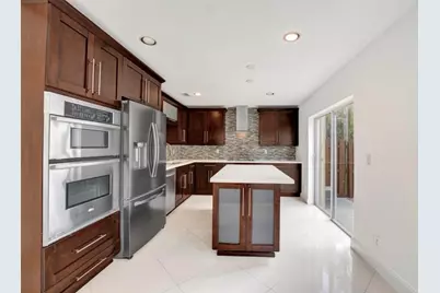 11208 Rhapsody Road, Hollywood, FL 33026 - Photo 9