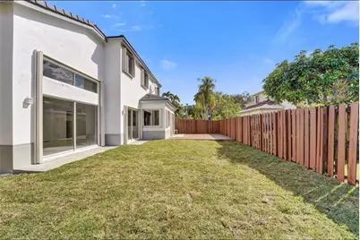 11208 Rhapsody Road, Hollywood, FL 33026 - Photo 21
