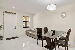 8768 NW 98th Ave, Doral, FL 33178 - Photo 7