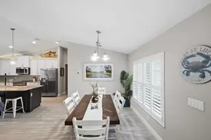 186 NE Dominican Terrace, Port Saint Lucie, FL 34983 - Photo 23