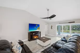 186 NE Dominican Terrace, Port Saint Lucie, FL 34983 - Photo 17