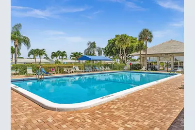 2017 SW Golf Lane #109, Boynton Beach, FL 33426 - Photo 35
