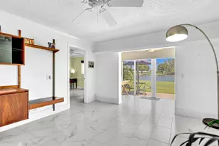 2017 SW Golf Ln, Boynton Beach, FL 33426 - Photo 7