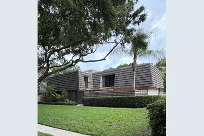 511 5th Terrace, Palm Beach Gardens, FL 33418 - Photo 1
