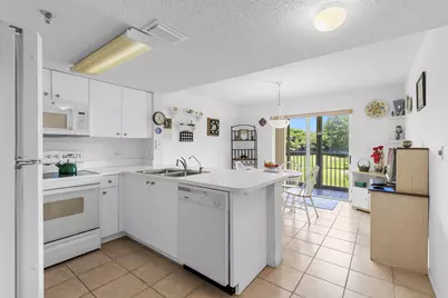 9470 Tangerine Place #209, Davie, FL 33324 - Photo 23