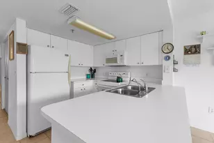 9470 Tangerine Pl, Davie, FL 33324 - Photo 21