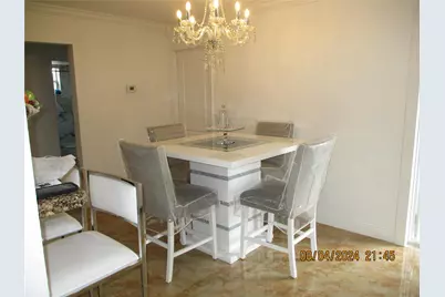 9330 NW 10th Street, Pembroke Pines, FL 33024 - Photo 5
