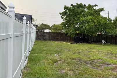 163 SW 5th Street, Deerfield Beach, FL 33441 - Photo 25