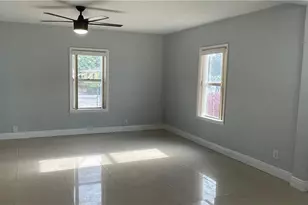 163 SW 5th St, Deerfield Beach, FL 33441 - Photo 17